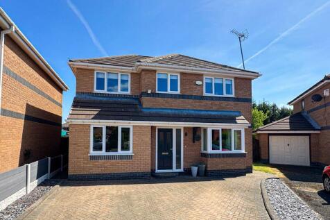 4 bedroom detached house for sale