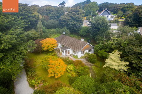 Cambrose, Redruth 4 bed detached bungalow for sale