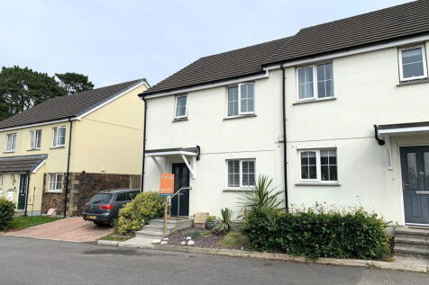 Briggan Close, Scorrier 3 bed end of terrace house for sale