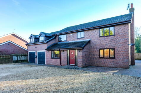 5 bedroom detached house for sale