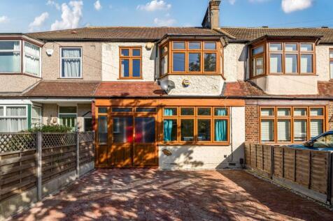 Firstway, Raynes Park, London, SW20 3 bed terraced house for sale