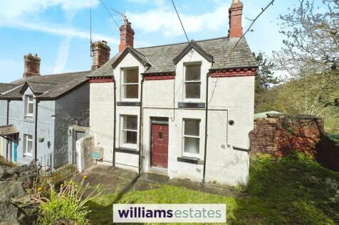 2 bedroom detached house for sale