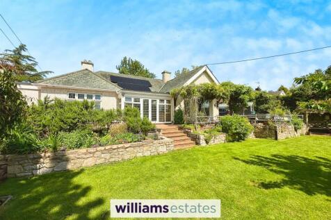 7 bedroom detached house for sale
