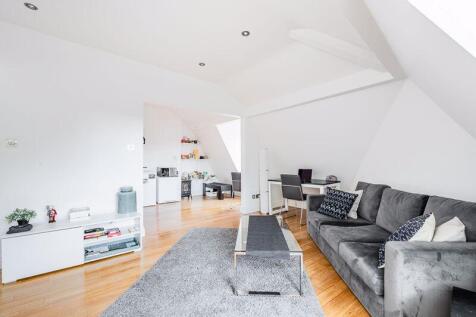 1 bedroom flat for sale
