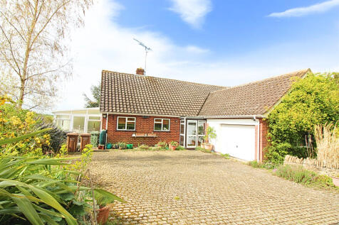 Detached bungalow for sale