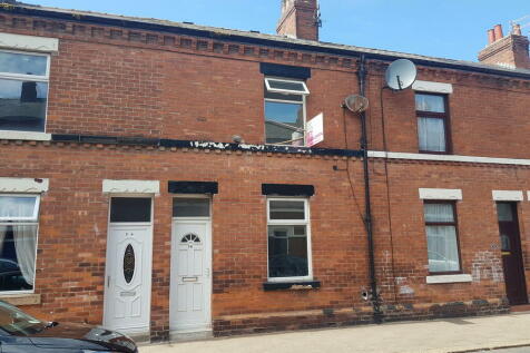 4 bedroom terraced house for sale