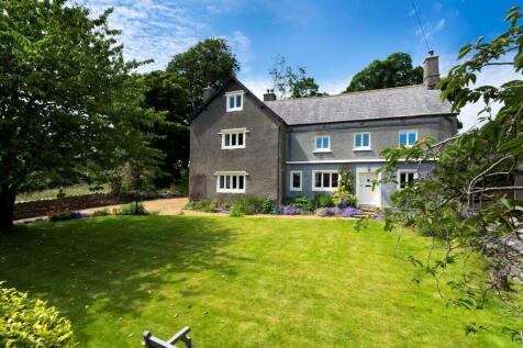 5 bedroom farm house for sale