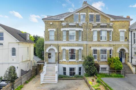 1 bedroom flat for sale