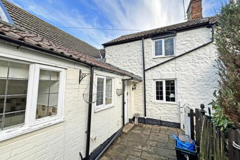 Manor Road, Alcombe 2 bed character property for sale