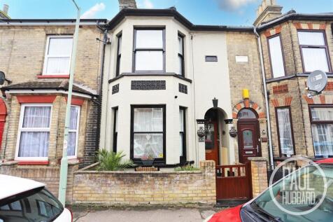 Beresford Road, Lowestoft, NR32 4 bed terraced house for sale