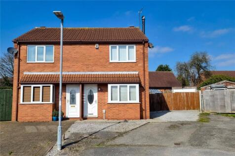 Sycamore Close, Preston, East... 2 bed semi