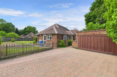 Horsell Rise Close, Horsell GU21 3 bed bungalow for sale