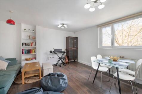 Pennyford Court, Henderson Drive, St... 3 bed flat for sale