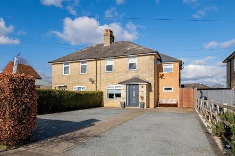 4 bedroom semi-detached house for sale