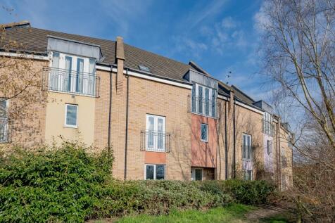 4 bedroom town house for sale