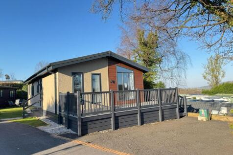 2 bedroom park home for sale