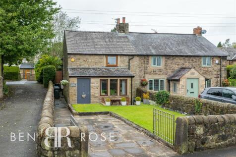 Water Street, Brindle, Chorley 3 bed semi