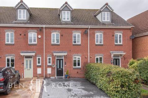 Keepers Wood Way, Chorley 3 bed townhouse for sale
