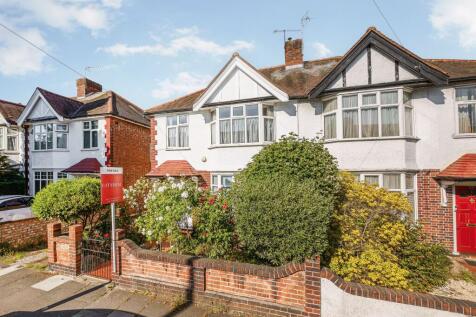 Lexden Road, Acton 2 bed maisonette for sale