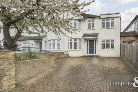 5 bedroom semi-detached house for sale