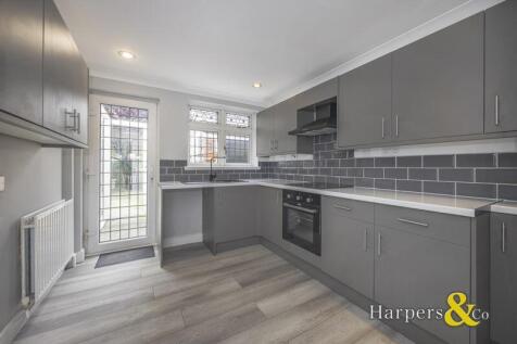 2 bedroom semi-detached bungalow for sale