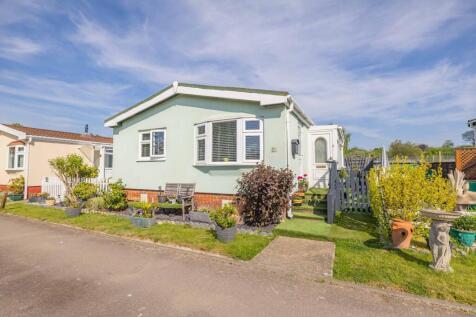 2 bedroom park home for sale