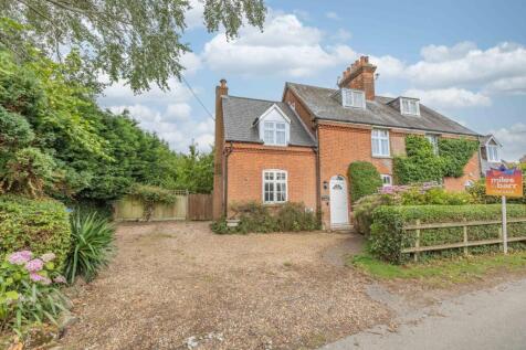 4 bedroom semi-detached house for sale
