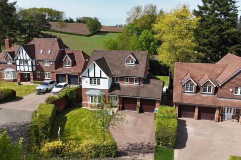 Franklin Drive, Blythe Bridge, ST11 6 bed detached house for sale