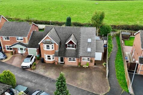 Cavendish Road, Tean, ST10 5 bed detached house for sale