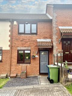 Wulfad Court, Stone, ST15 2 bed terraced house for sale