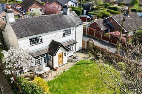 Church Lane, Oulton, ST15 4 bed detached house for sale