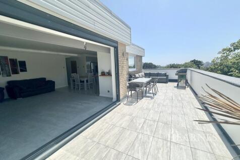 St Valerie Road, Dorset, Meyrick... 3 bed apartment for sale