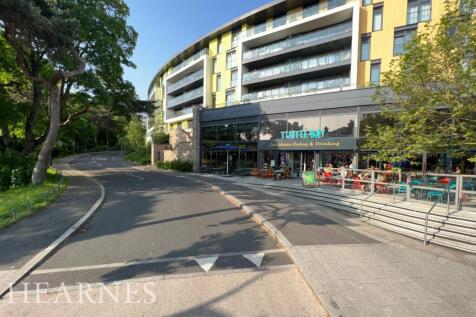 Madeira Road, Bournemouth, BH1 2 bed apartment for sale