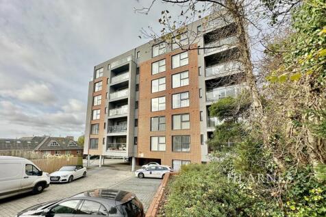 Wootton Mount, Bournemouth, BH1 2 bed apartment for sale