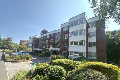 Branksome Wood Road, Bournemouth, BH2 2 bed apartment for sale
