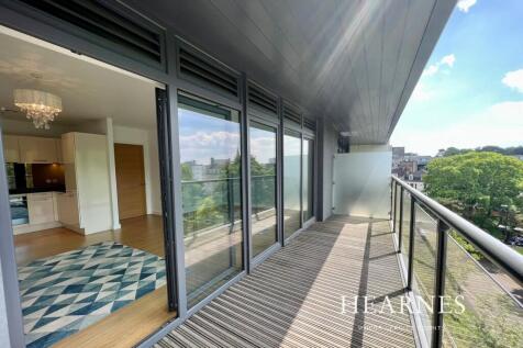 Madeira Road, Bournemouth, BH1 2 bed apartment for sale