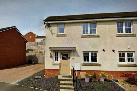 2 bedroom semi-detached house for sale