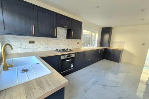 Porth CF39 3 bed terraced house for sale