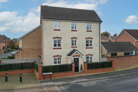 Vale Grove, Breme Park, Bromsgrove... 3 bed detached house for sale