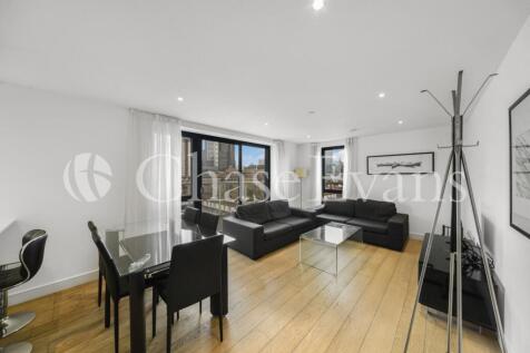 3 bedroom flat for sale