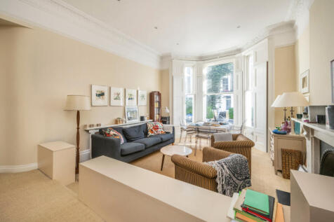 St. Lukes Road, Notting Hill, London 1 bed flat for sale