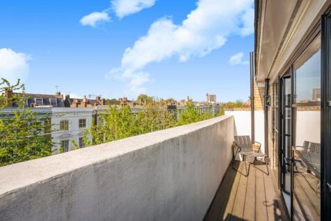 Chesterton Road, North Kensington... 2 bed flat for sale