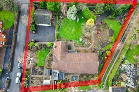 3 bedroom detached bungalow for sale
