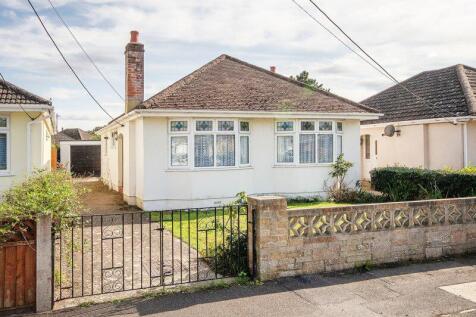 Eling 2 bed detached bungalow for sale