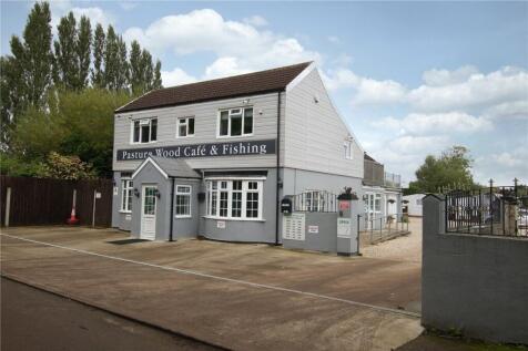 Pasture Road North, Barton Upon... 4 bed flat for sale