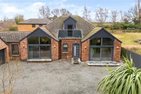 The Avenue, Healing, Grimsby, N E... 4 bed detached house for sale