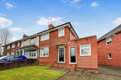 Telford Close, Smethwick, Birmingham 3 bed end of terrace house for sale