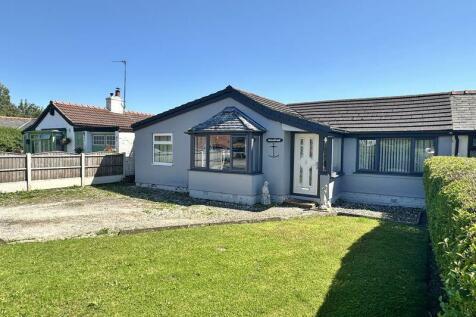 4 bedroom semi-detached bungalow for sale