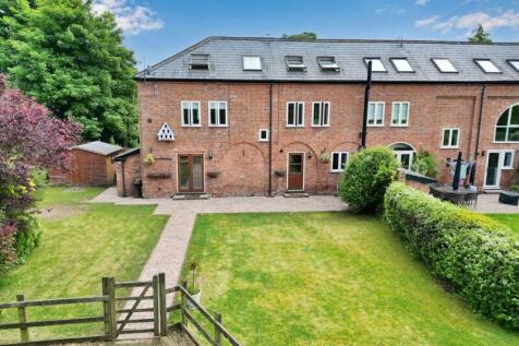 4 bedroom barn conversion for sale