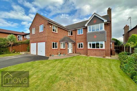 5 bedroom detached house for sale